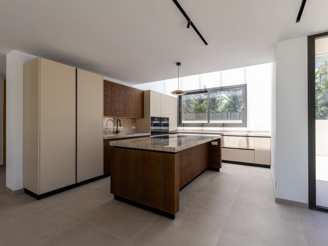 Villa avec 8 Chambres  à Cortijo Blanco