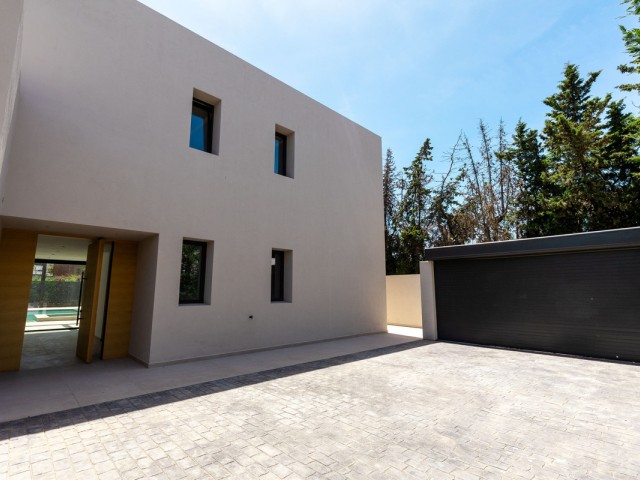 Villa avec 8 Chambres  à Cortijo Blanco