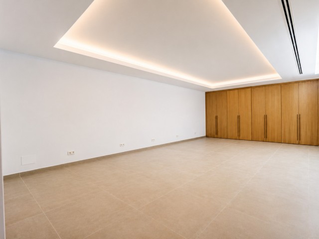Villa avec 8 Chambres  à Cortijo Blanco