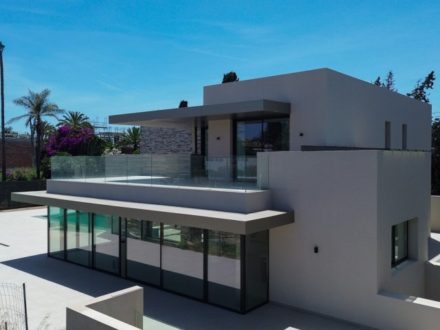 Villa avec 8 Chambres  à Cortijo Blanco
