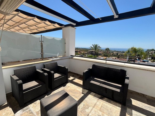 Maison mitoyenne, Santa Clara, R5455222
