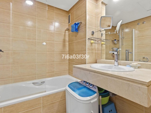 2 Bedrooms Apartment in Puerto Banús