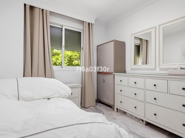 2 Bedrooms Apartment in Puerto Banús