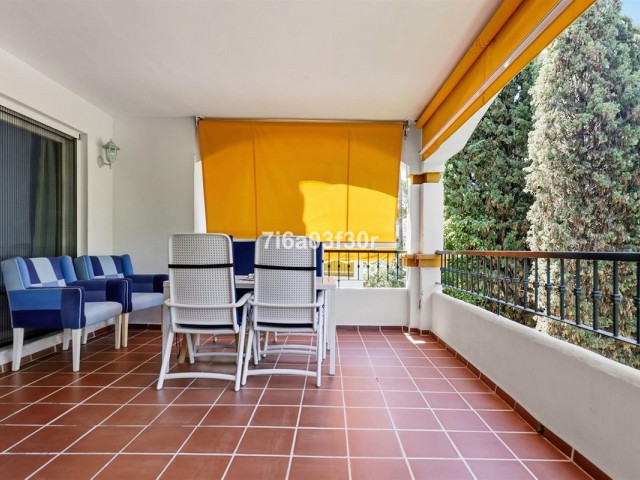 2 Bedrooms Apartment in Puerto Banús
