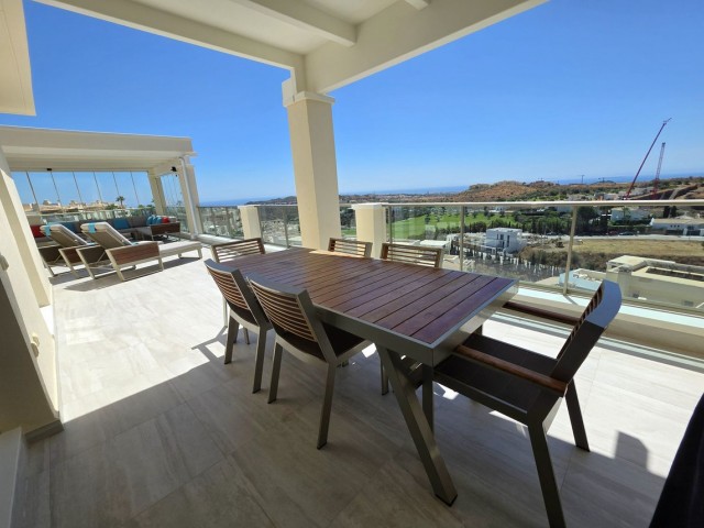 Kattohuoneisto, Cerros del Aguila, R5454874
