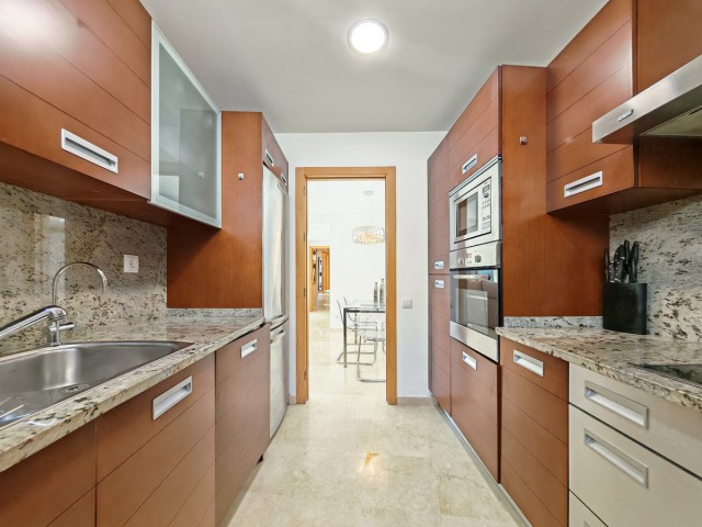 Appartement avec 3 Chambres  à Altos de los Monteros