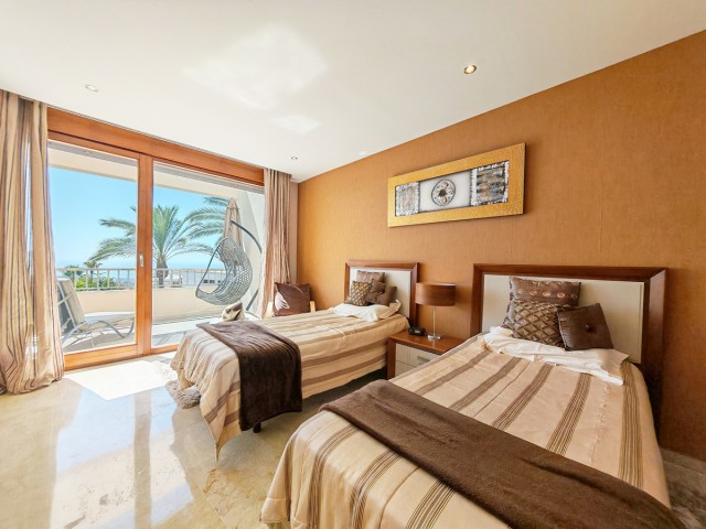 Appartement avec 3 Chambres  à Altos de los Monteros
