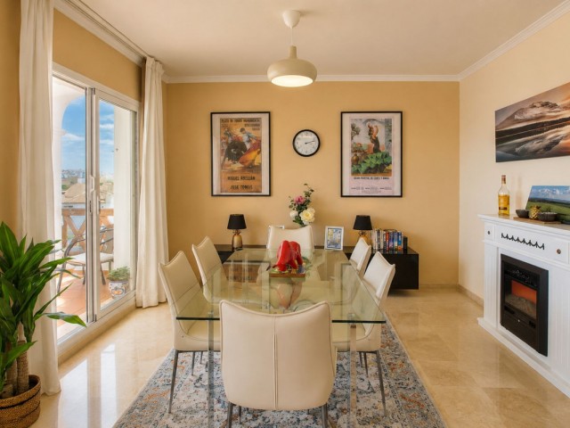 Penthouse avec 4 Chambres  à Mijas Golf