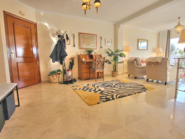 Penthouse avec 4 Chambres  à Mijas Golf