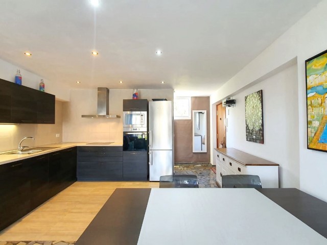 Apartment, Carvajal, R5413189