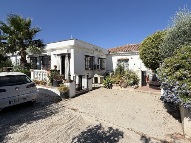 Huvila, Alhaurín el Grande, R5447332