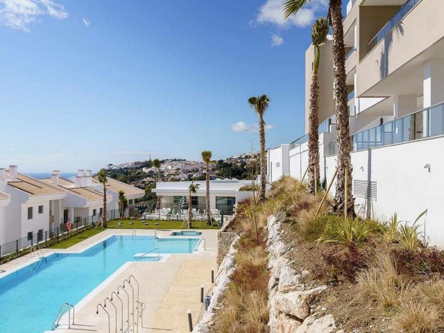 Huoneisto, Benalmadena Pueblo, R5457478