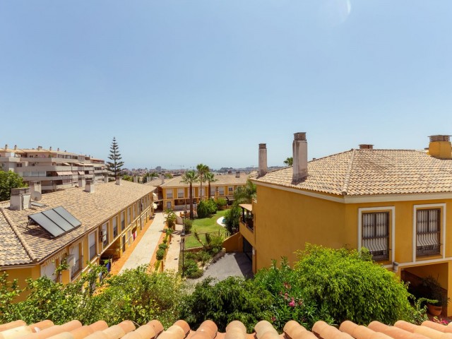 Reihenhaus, Las Lagunas, R5457484