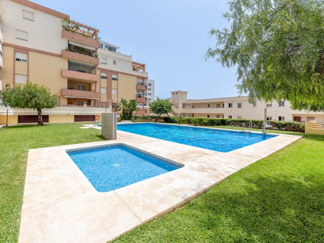 Apartment, Torrequebrada, R5454898
