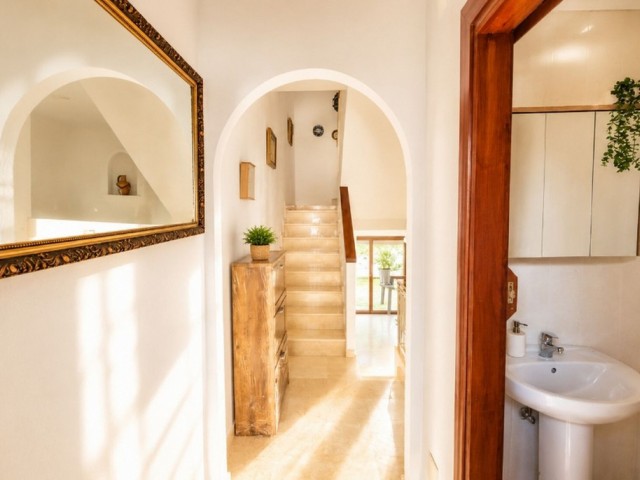 Maison mitoyenne avec 3 Chambres  à Mijas Golf
