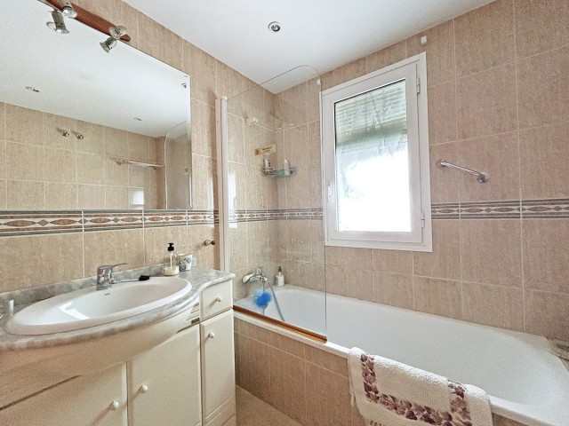 3 Bedrooms Apartment in The Golden Mile