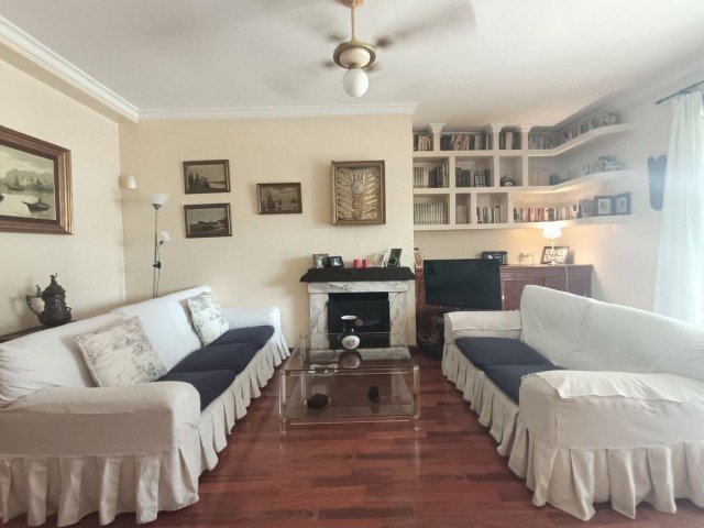 Apartment, Nagüeles, R5459548