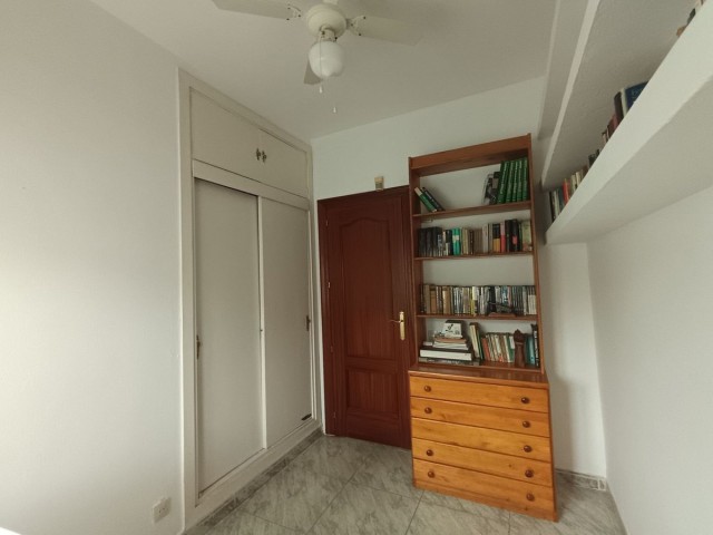 Appartement avec 4 Chambres  à Nagüeles