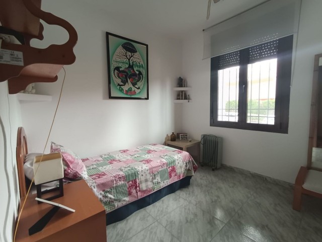 Appartement avec 4 Chambres  à Nagüeles