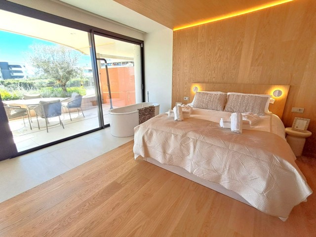 2 Slaapkamer Appartement in Higueron