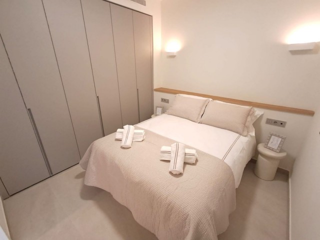 2 Slaapkamer Appartement in Higueron
