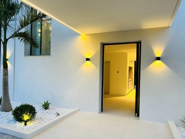 5 Sovrums Villa i Nueva Andalucía