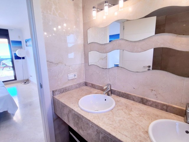Penthouse in Casares Playa