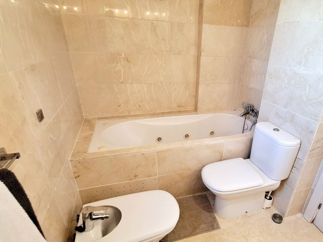 Penthouse in Casares Playa