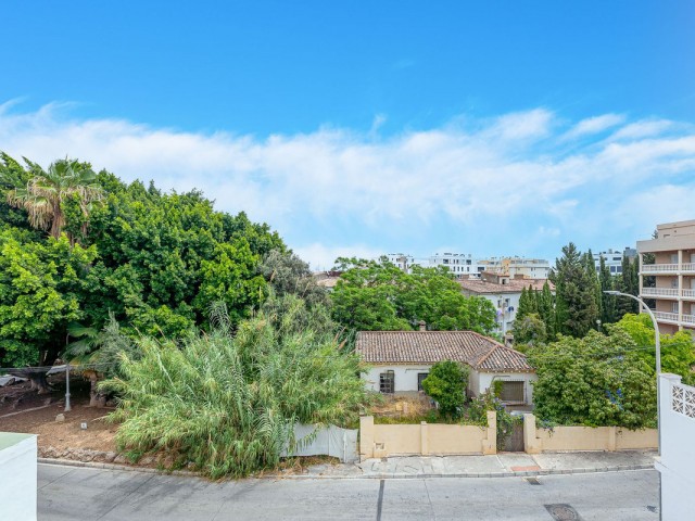 Reihenhaus, La Colina, R5461276