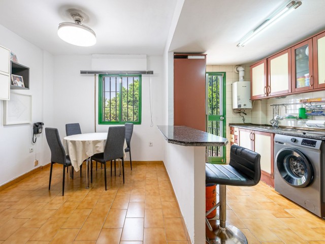 Maison mitoyenne avec 3 Chambres  à La Colina