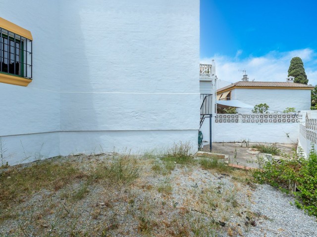 Maison mitoyenne avec 3 Chambres  à La Colina