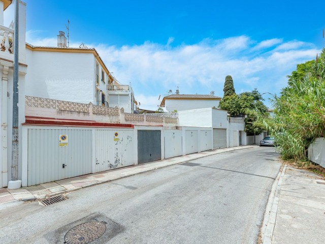 Maison mitoyenne avec 3 Chambres  à La Colina