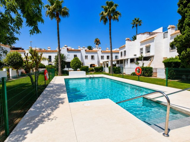 Rivitalo, Casares Playa, R5461444