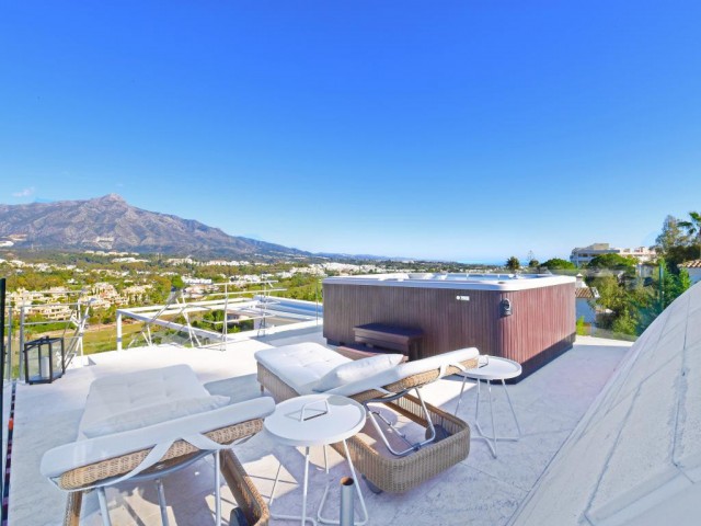 7 Schlafzimmer Villa in Nueva Andalucía