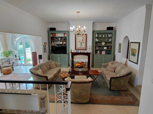 Villa avec 5 Chambres  à Sotogrande Costa