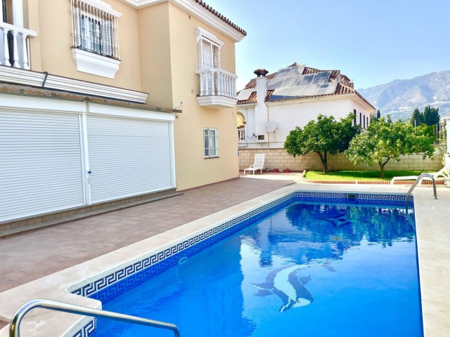 Villa, Las Lagunas, R5461522