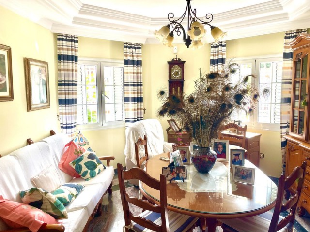 4 Schlafzimmer Villa in Las Lagunas