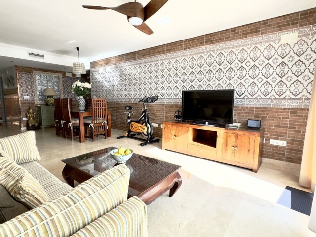 Penthouse, Guadalmina Baja, R5302732
