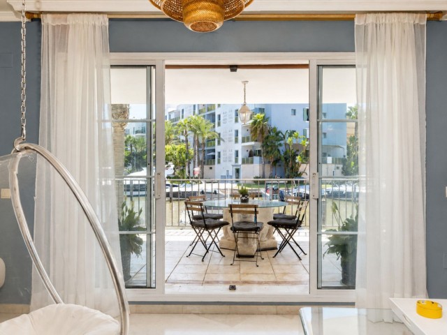 Appartement avec 3 Chambres  à Sotogrande Marina