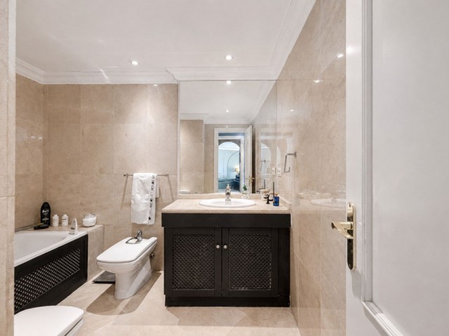 Appartement avec 3 Chambres  à Sotogrande Marina