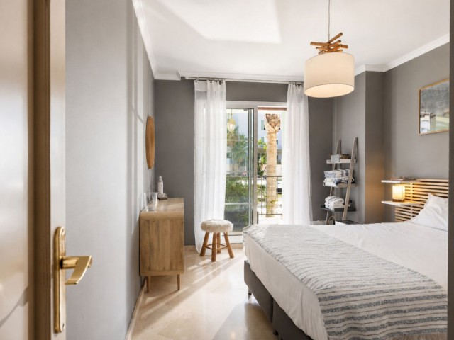 Apartamento con 3 Dormitorios  en Sotogrande Marina