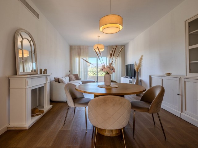 Penthouse, Bel Air, R5462992