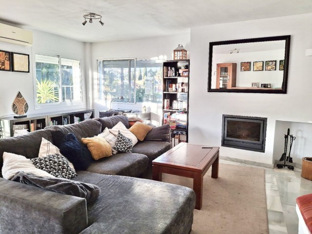 Appartement avec 3 Chambres  à Mijas Golf