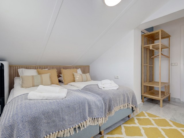 5 Bedrooms Apartment in Bahía de Marbella
