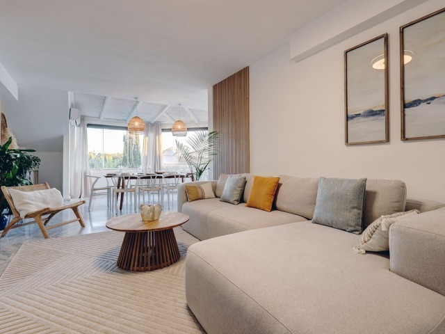 5 Bedrooms Apartment in Bahía de Marbella