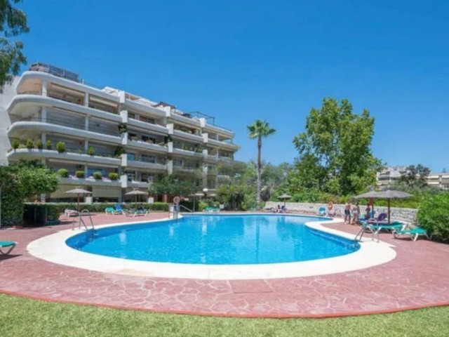 Apartamento, Guadalmina Alta, R5461483