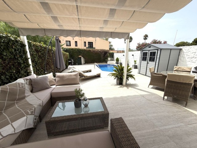 Apartment, El Paraiso, R5464810