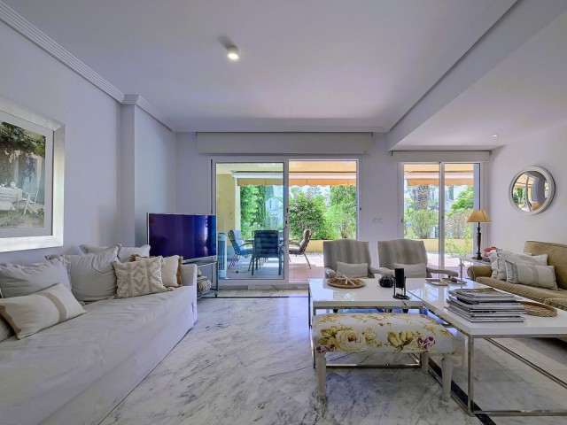 2 Makuuhuoneen Huoneisto Bahía de Marbella