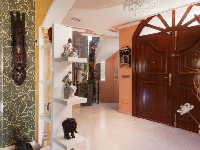 4 Sovrums Villa i Playamar