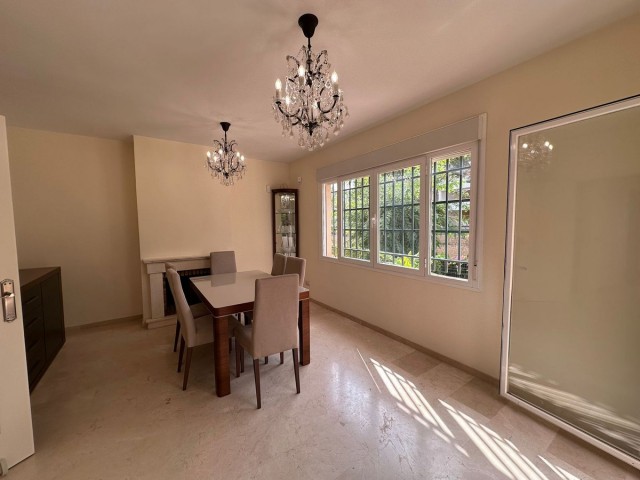 Villa, Miraflores, R4926718